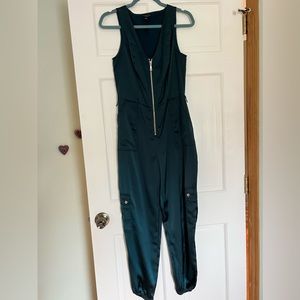 Guess Jumpsuit with belt